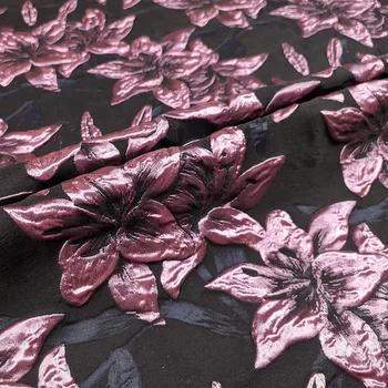 Окрашенная пряжей Парча Жаккардовая ткань Весенне-осеннее платье с лилиями, Тренчкот, Дизайнерская ткань для одежды, Модное шитье Оптом. Материал
